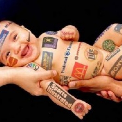 Megszületett a reklámtörvény – társasági adófizetés a hirdetési költség számlák után?